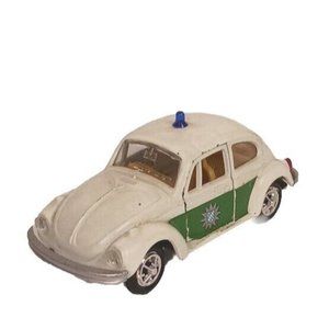 GAMA Volkswagon VW Beetle 1302 Diecast 1:43 Scale Vintage White West Germany
